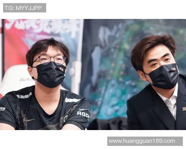 Bin上单主宰赛场全面解析他的操作细节与团队价值 Bin上单主宰赛场全面解析他的操作细节与团队价值