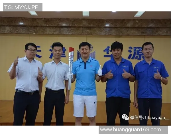 从优秀篮球运动员职业旅程解析坚持拼搏与团队协作力量核心价值 从优秀篮球运动员职业旅程解析坚持拼搏与团队协作力量核心价值