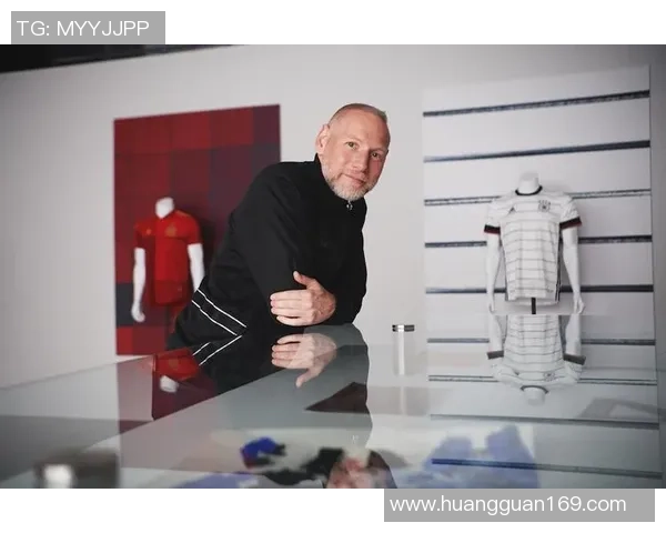 探寻现代足球俱乐部多元化发展路径与全球球迷文化融合新趋势研究 探寻现代足球俱乐部多元化发展路径与全球球迷文化融合新趋势研究