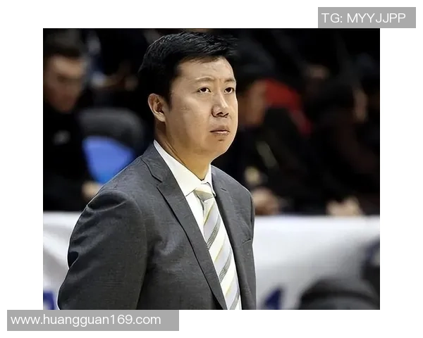 王治郅从篮球天才到国际舞台巨星的成长历程与传奇故事 王治郅从篮球天才到国际舞台巨星的成长历程与传奇故事