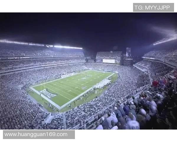 美加墨世界杯：三国联合举办带来的机遇与挑战